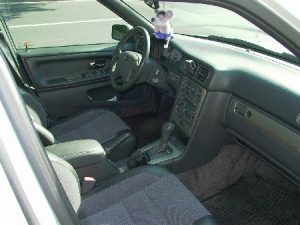 Volvo V70 I